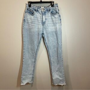 Wonderly Cropped Straight Light Wash Ankle Jeans 10
